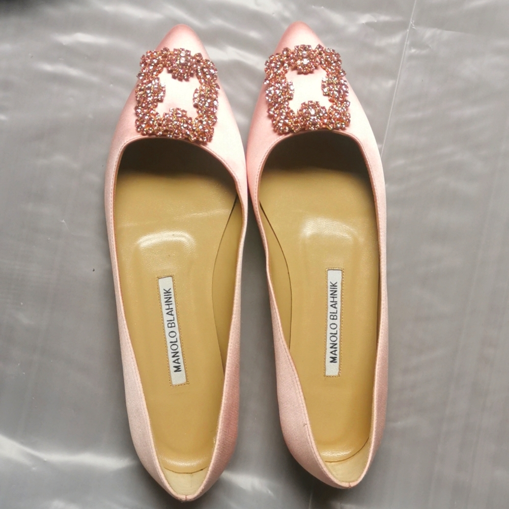 flat shoes